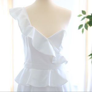 Off The Shoulder Bardōt Dress